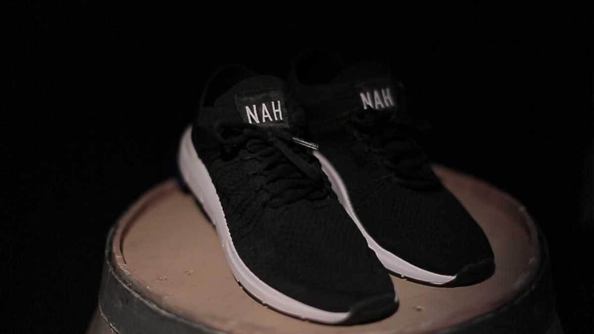 NAH, Sneakers Lokal yang Viral Gara-Gara Presiden Jokowi